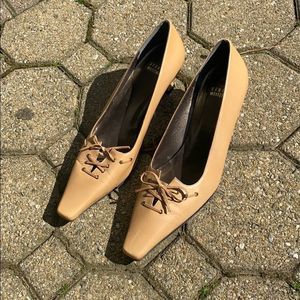 Stuart Weizmann kitten heel!